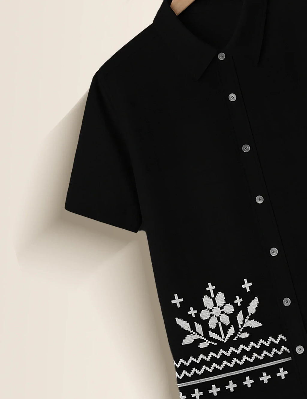Black Floral Embroidery Pattern Short Sleeve Shirt – Minimal Ethnic Casual Button Shirt for Men